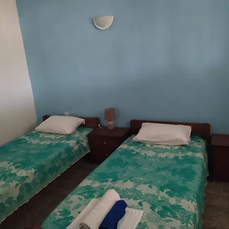 Thea Apartmens * بوليخرونو