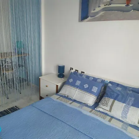 Thea Apartmens *