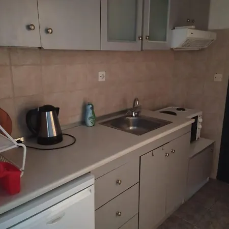 Apartment Thea Apartmens *