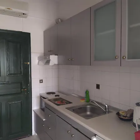 Thea Apartmens *