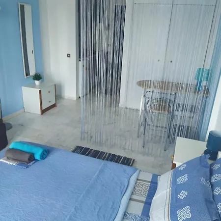 דירה Thea Apartmens פוליכרונו