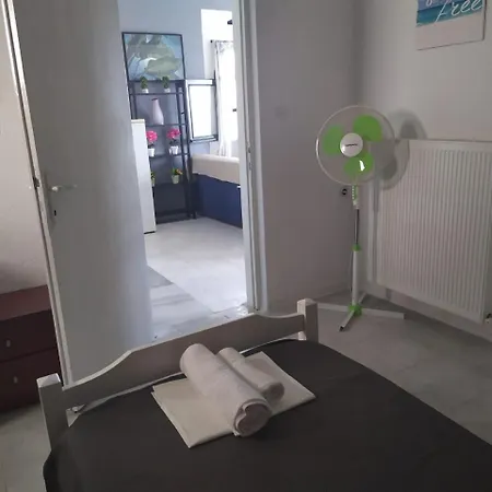 דירה Thea Apartmens פוליכרונו